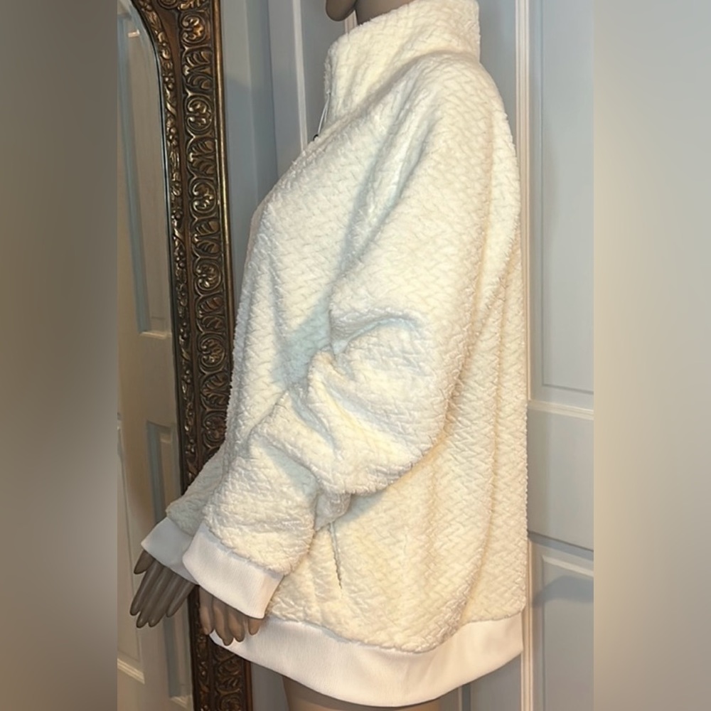 Talbots Patterned Fleece Jacket - Picture 4 of 11